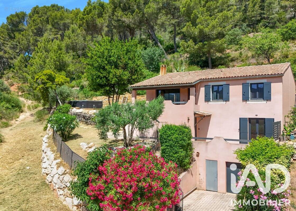 Photo 1 - Maison à AURIOL