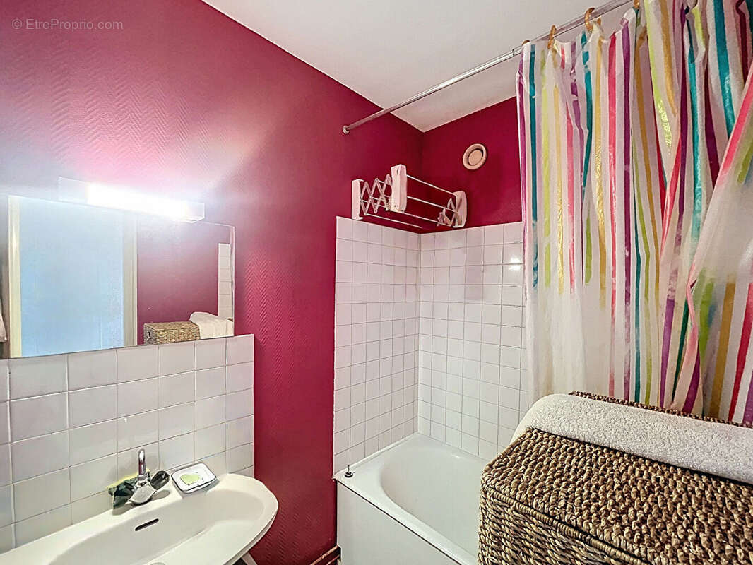 Appartement à ISSY-LES-MOULINEAUX