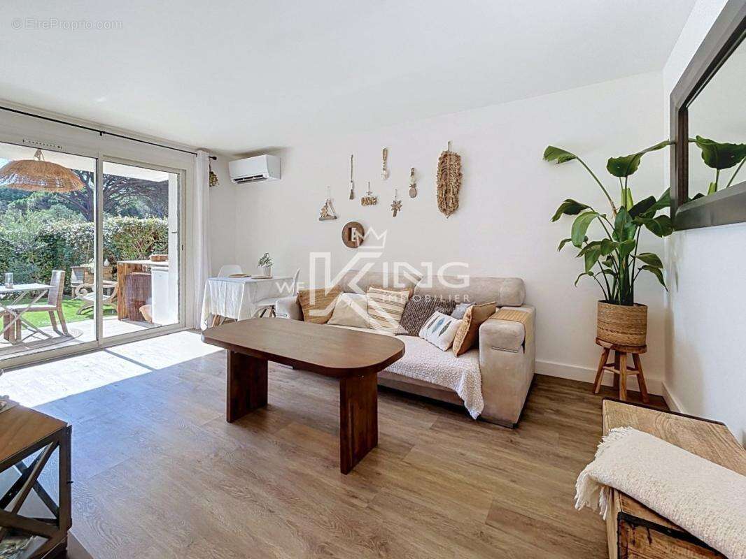 Appartement à SAINT-RAPHAEL
