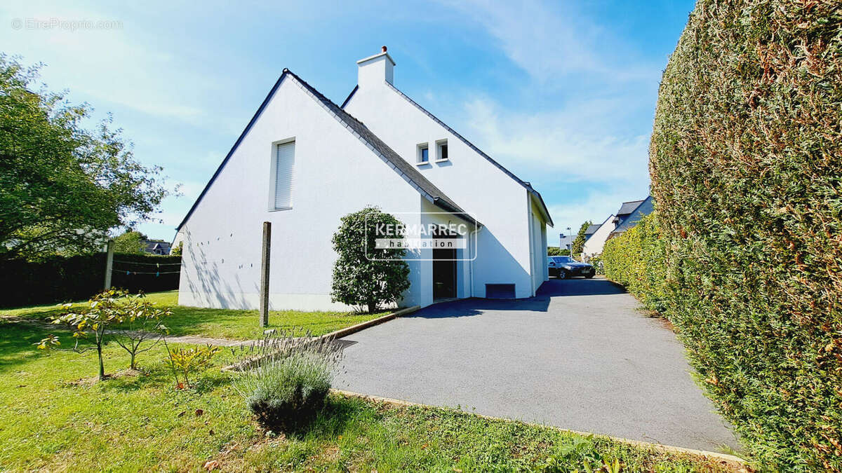 Maison à CHARTRES-DE-BRETAGNE