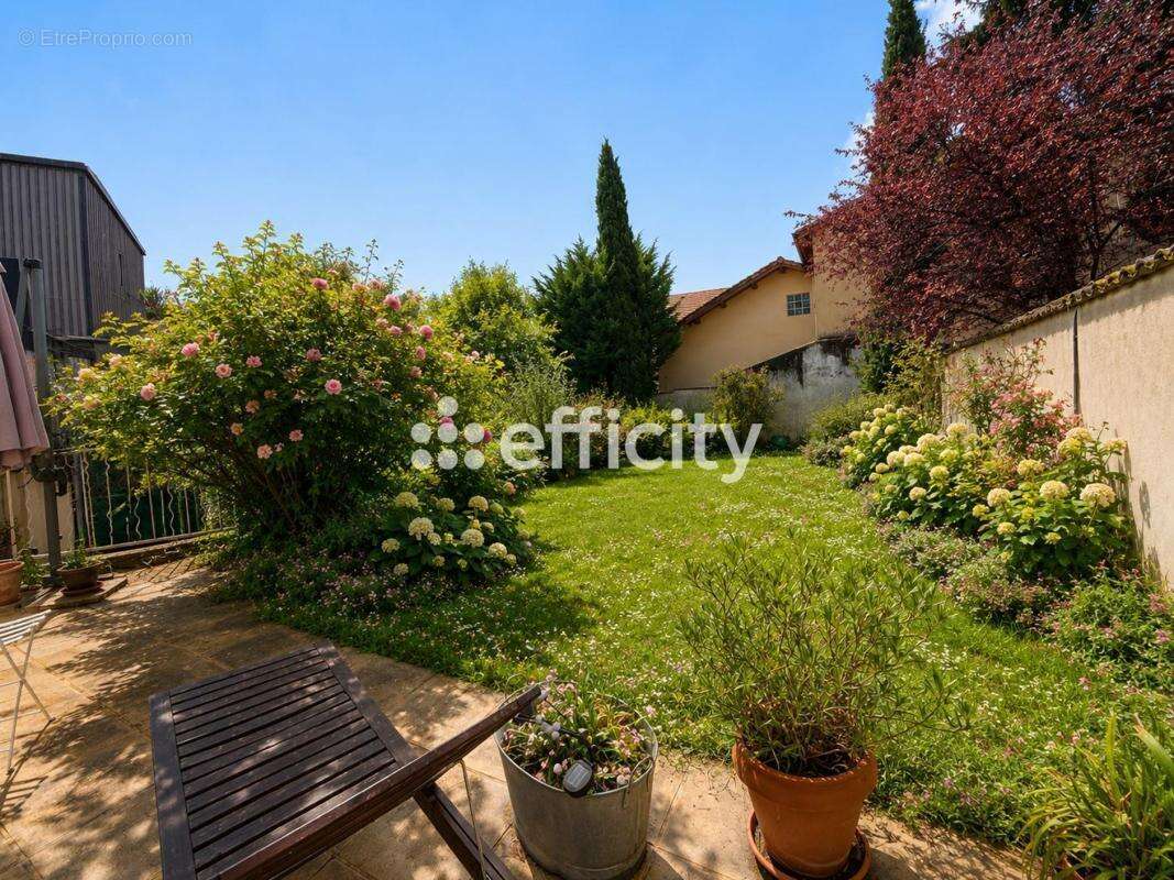 Maison 164 m² à Lyon-3e  - photo 4