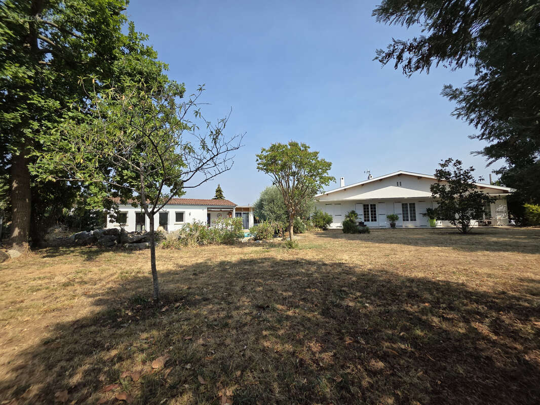 'La familiale' - Villa avec piscine et jardin - photo 21