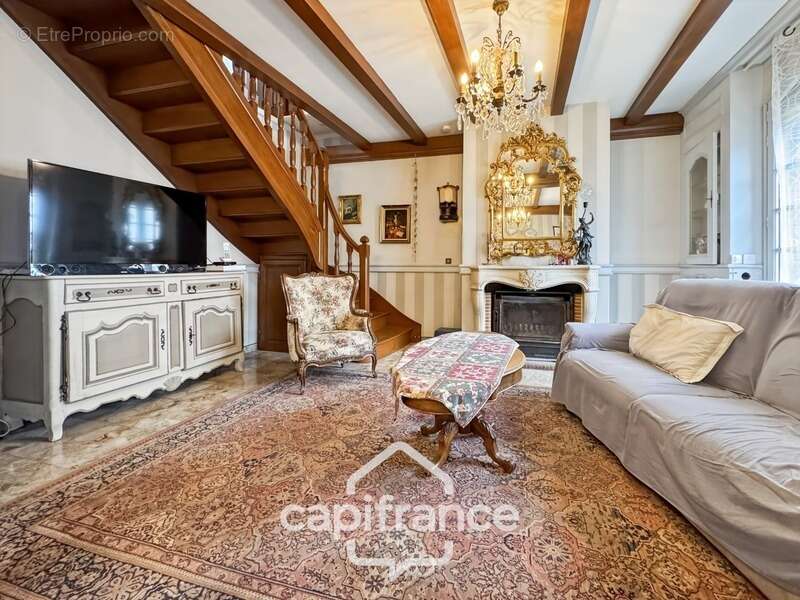 Maison à CHALON-SUR-SAONE