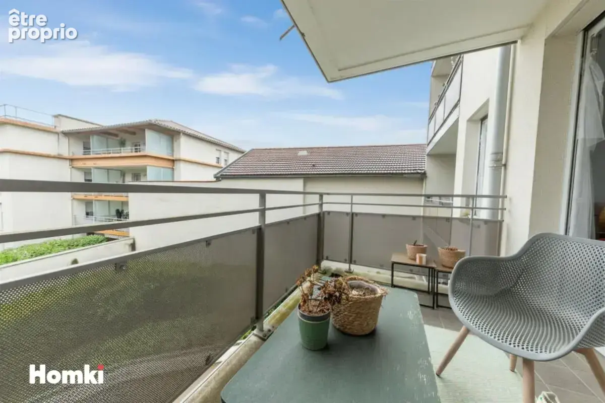 Appartement à CRAPONNE