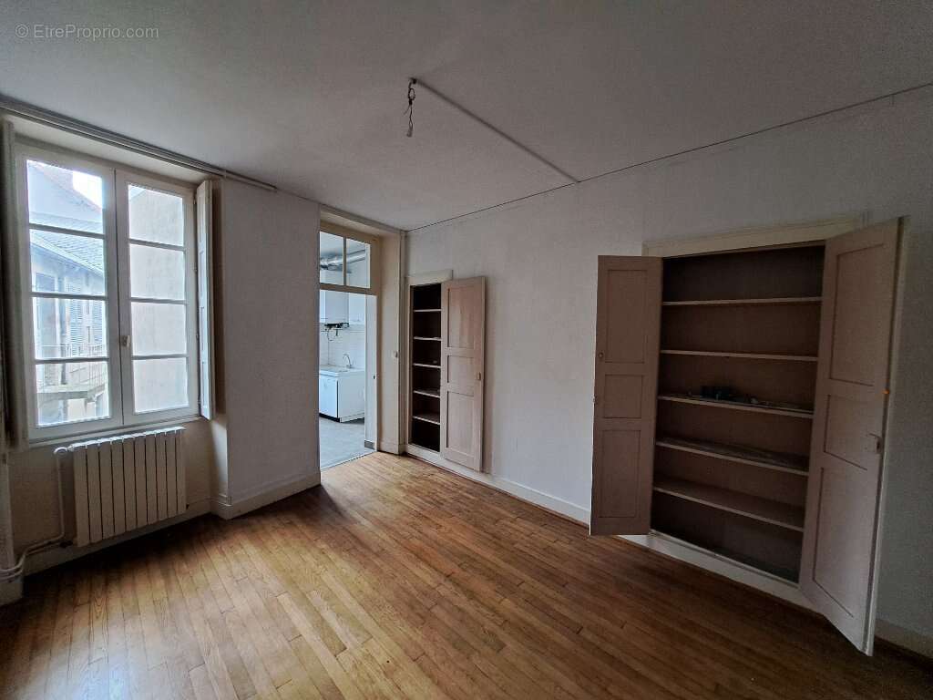 Appartement à AUTUN