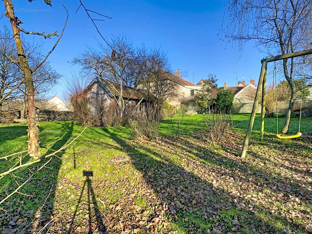 Maison à MONTMIRAIL