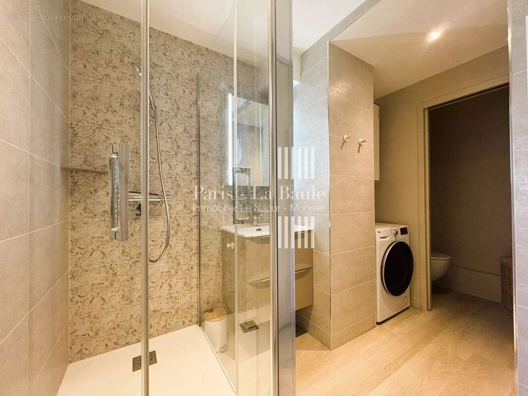 Dans un immeuble face mer, T2 rénové - photo 6