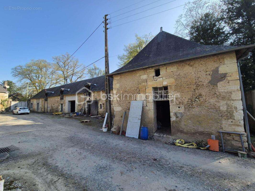 Maison à FLEE