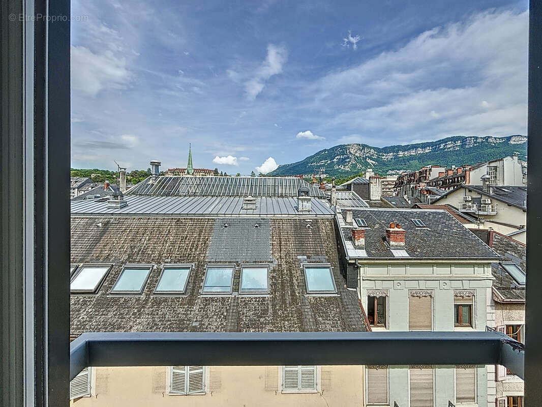 Appartement à AIX-LES-BAINS