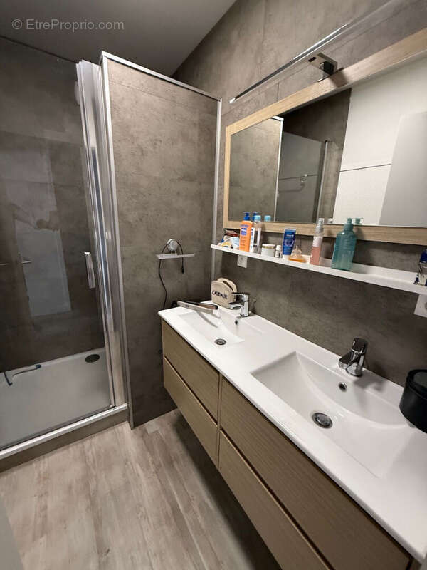 Appartement à LE POULIGUEN