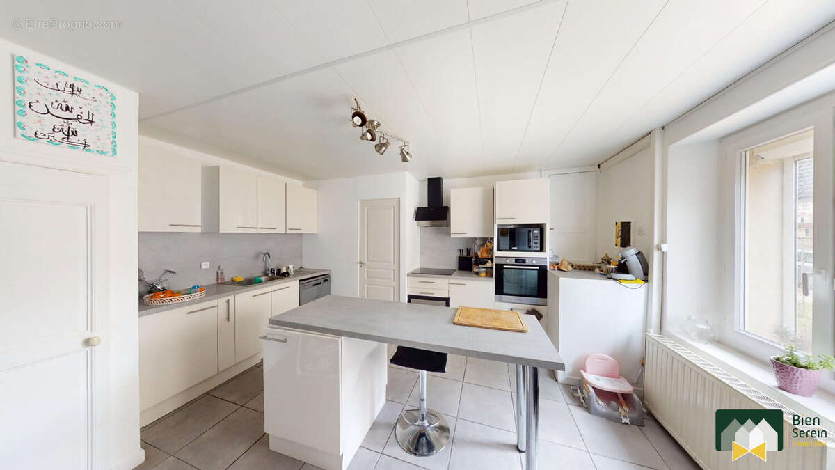 Cuisine - Maison à HOUVILLE-LA-BRANCHE