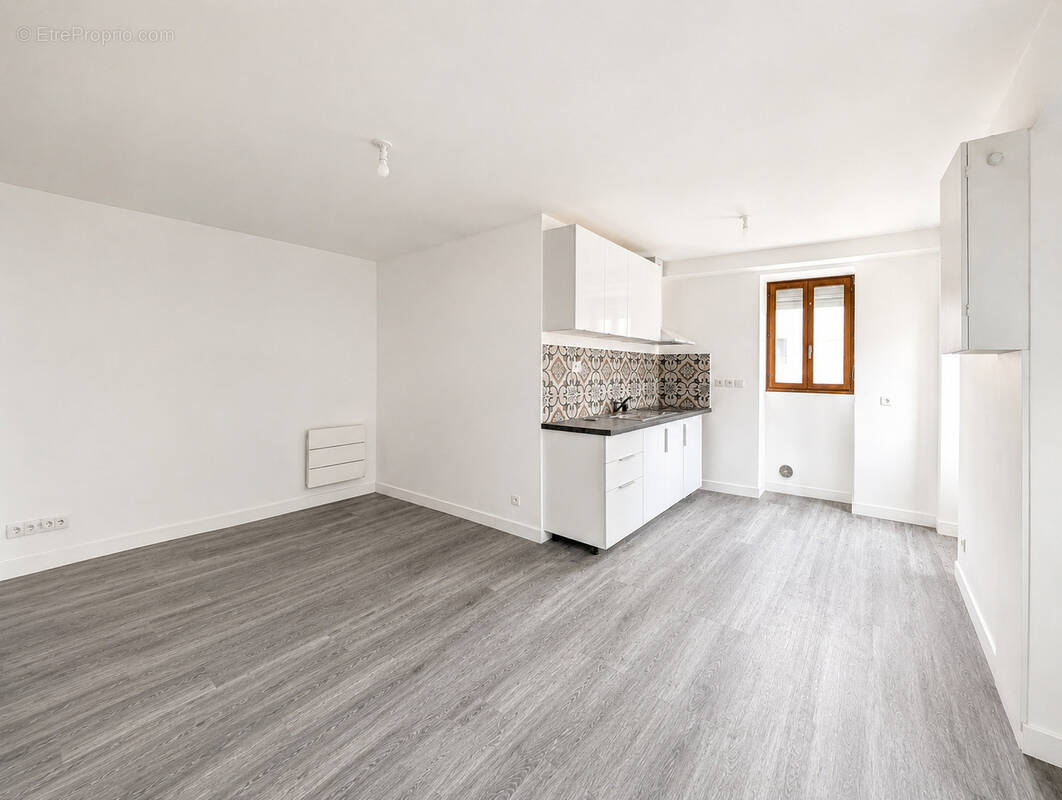Appartement à LIEUSAINT
