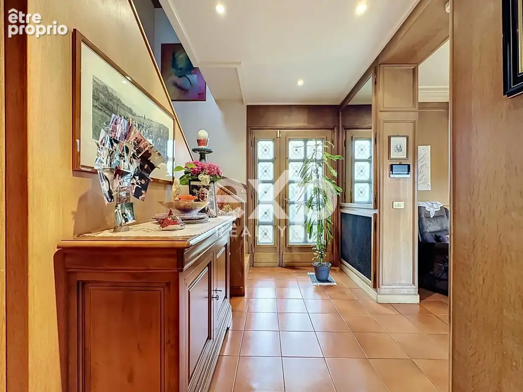 Maison 143 m² à Saint-Denis  - photo 7