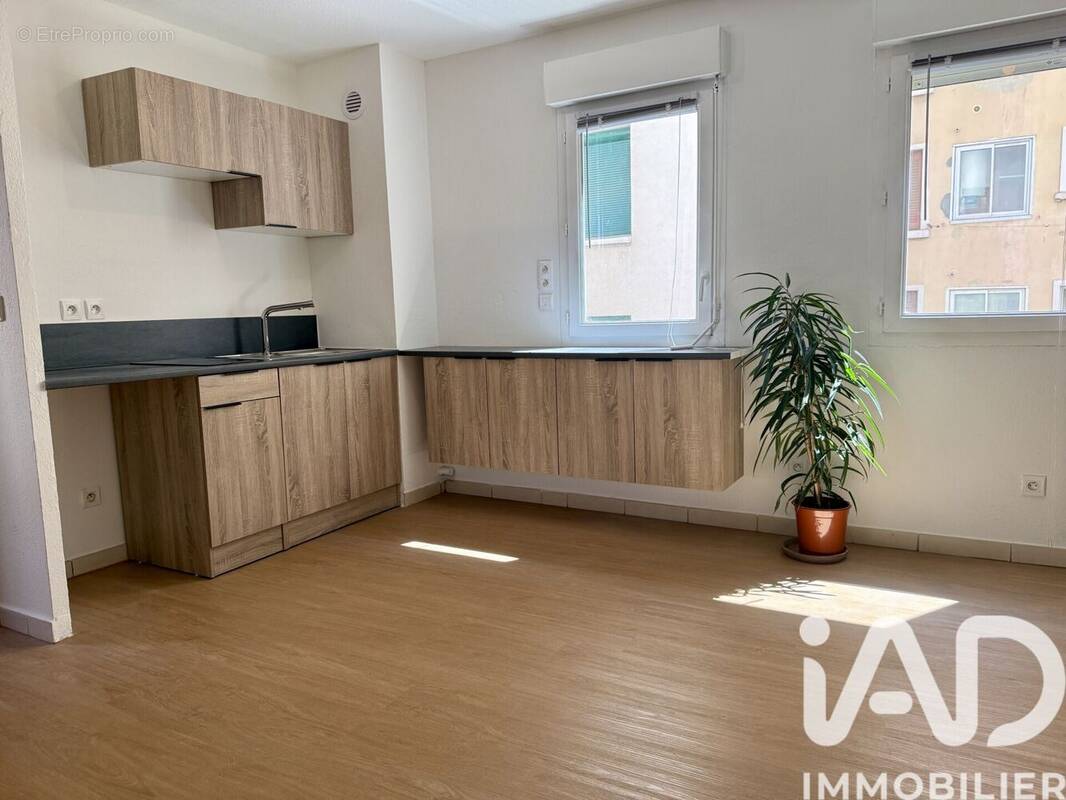 Photo 1 - Appartement à TOULON