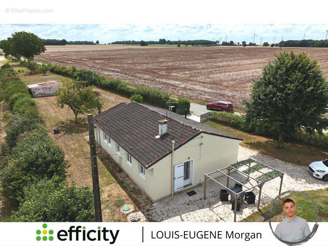 Maison à SAINT-PIERRE-D'EXIDEUIL