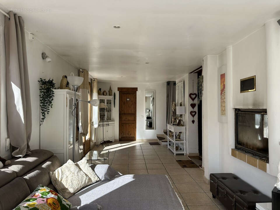 Maison à ROQUEBILLIERE