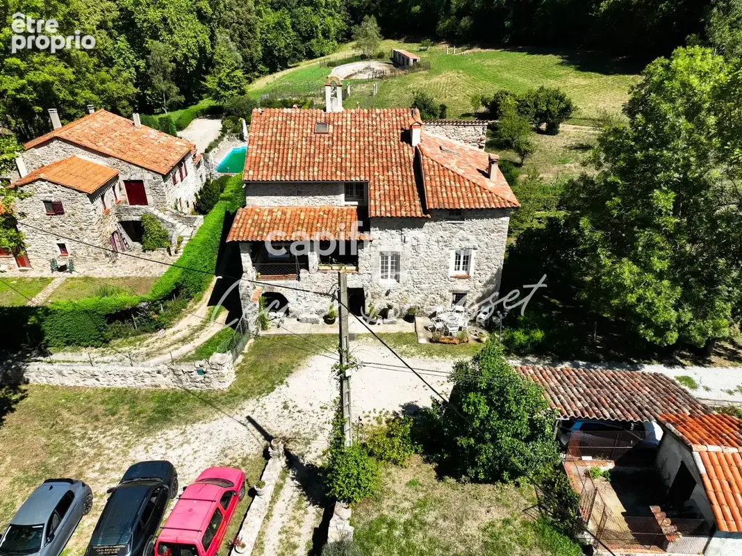 Saint-laurent-de-cerdans 66260 – mas de caractère de 250 m2 – 5 hectares – piscine – sources – dépendances - photo 30