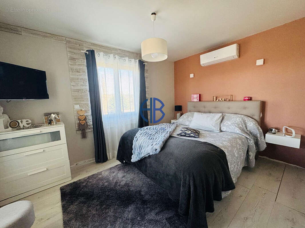 Maison à SAINT-CHEF