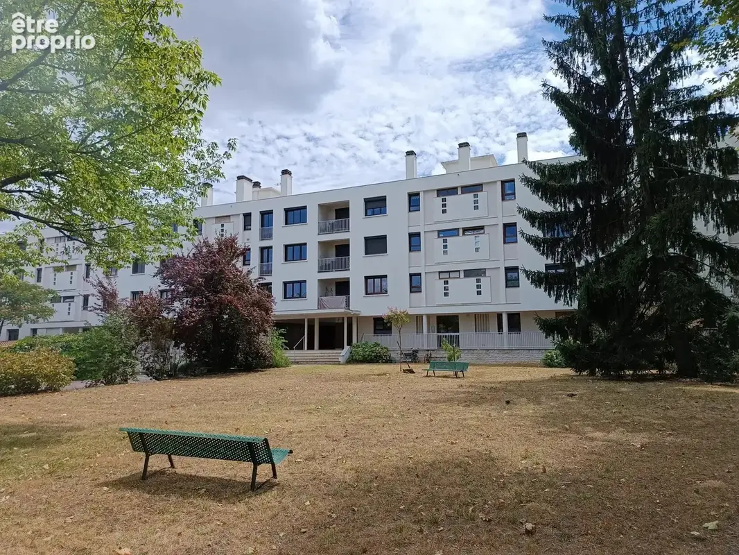 Appartement T3 de 82 m2 Bordeaux Pellegrin - photo 2