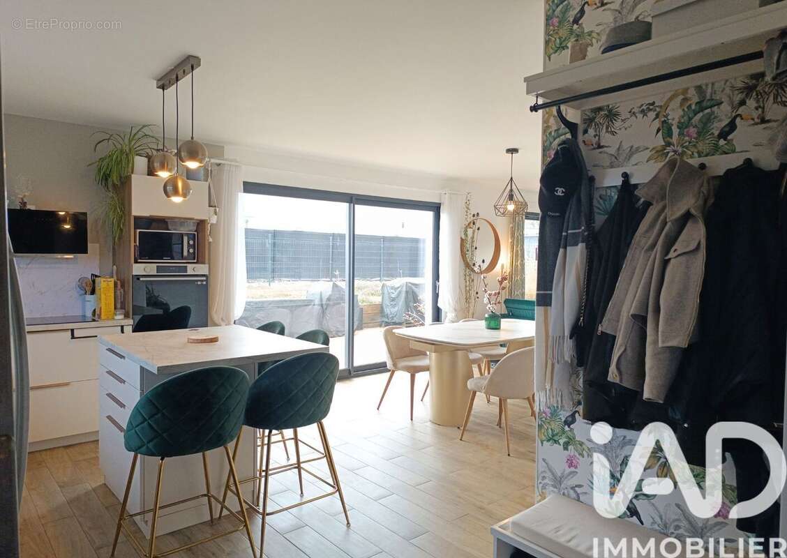 Photo 2 - Maison à CINQ-MARS-LA-PILE