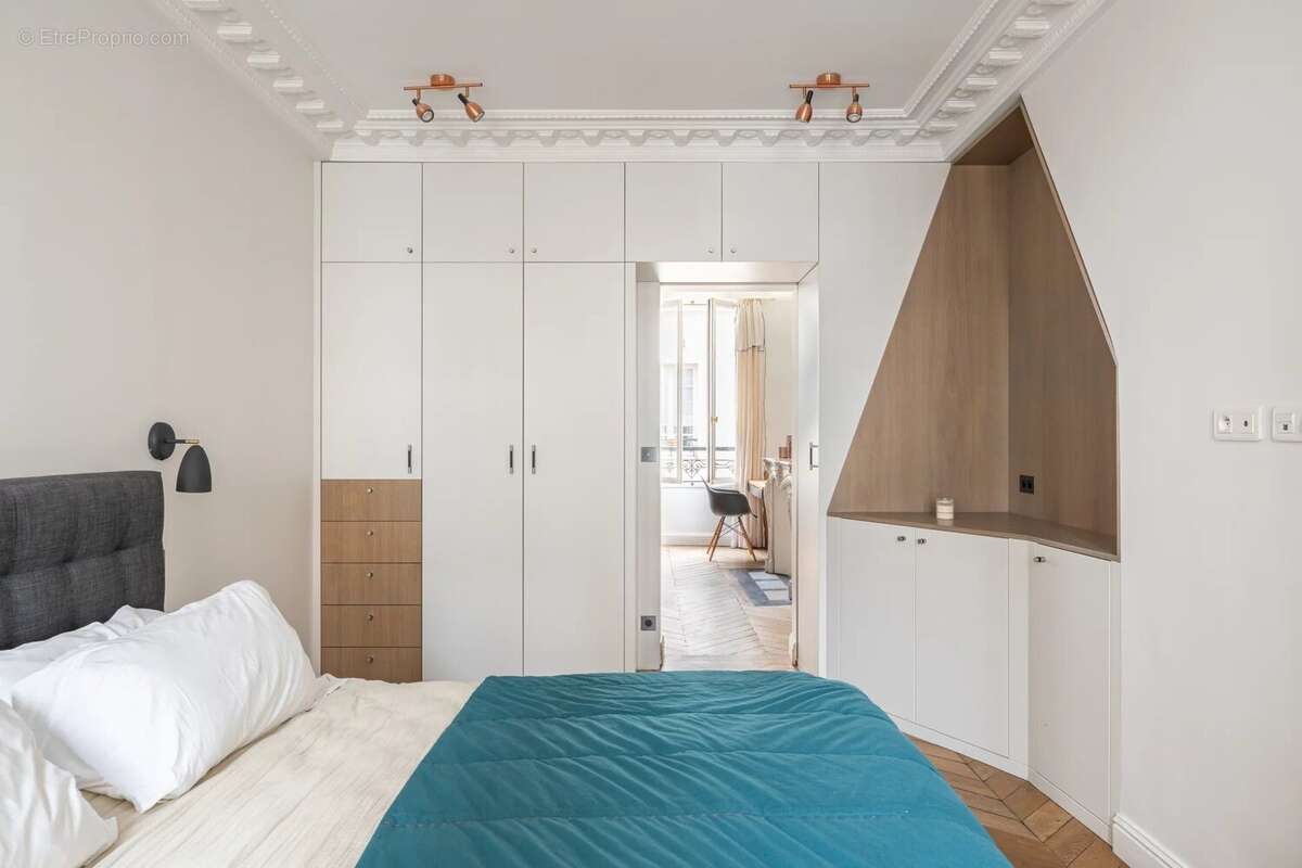Appartement à PARIS-6E