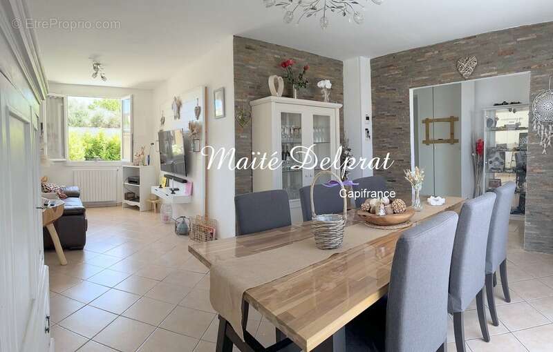 Maison à VEDENE