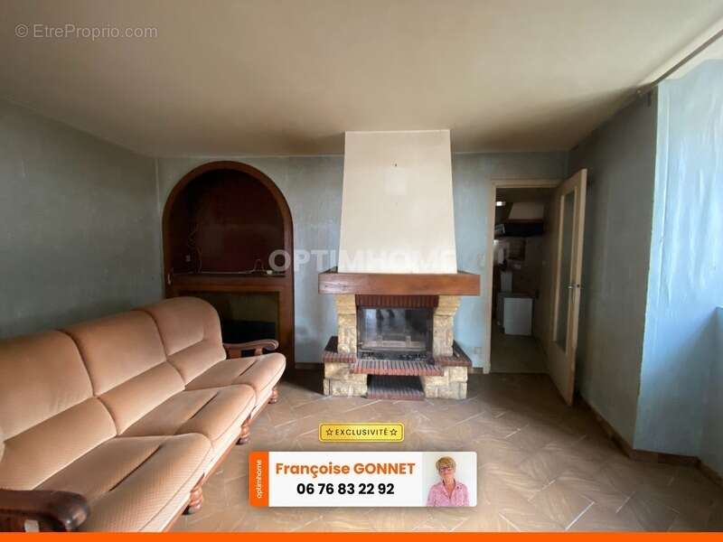 Maison à LE CHATELET