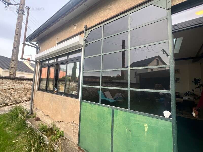 Maison à CHATELLERAULT