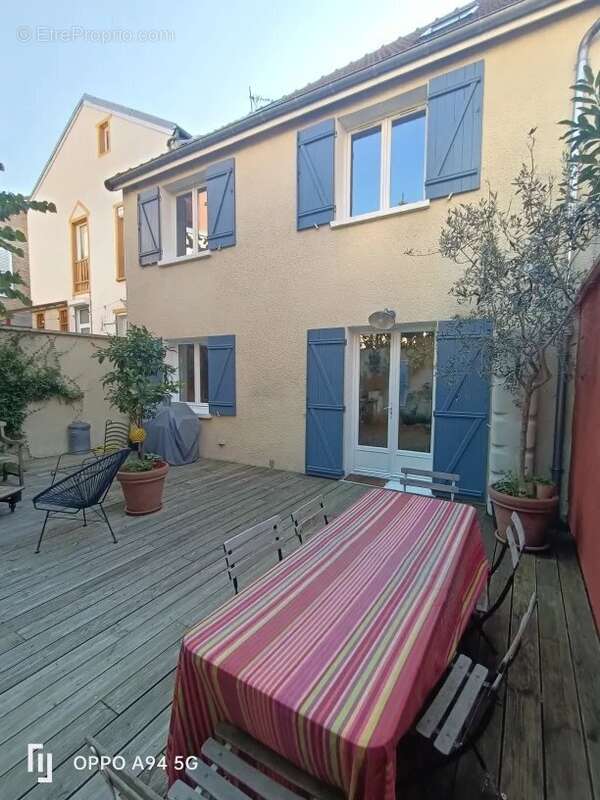 Maison à ASNIERES-SUR-SEINE