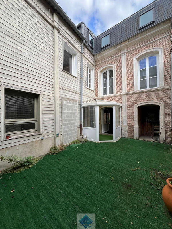 Appartement à ABBEVILLE