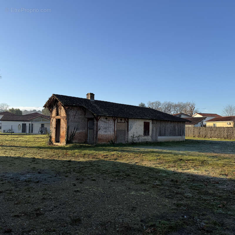 Appartement à SAINT-PIERRE-DU-MONT