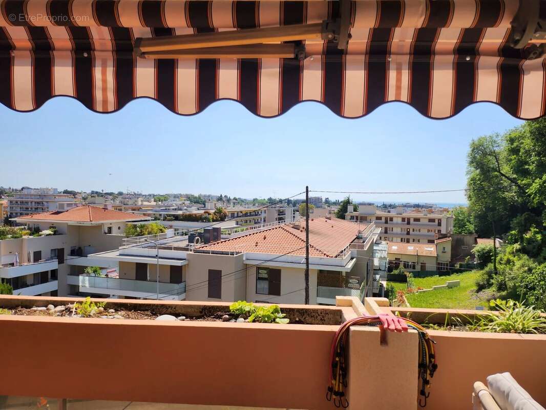 Appartement à CAGNES-SUR-MER