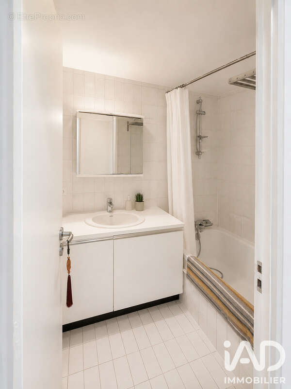 Appartement 39 m² à Neuilly-Sur-Seine  - photo 3