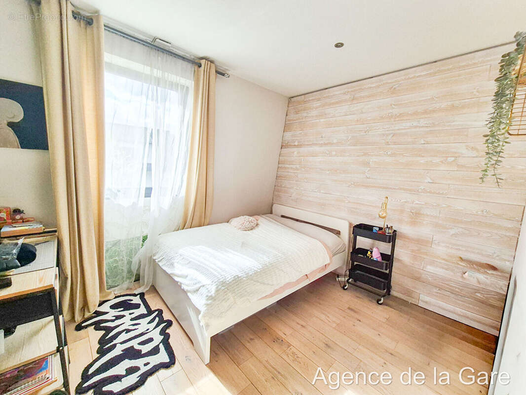 Maison à CARRIERES-SUR-SEINE