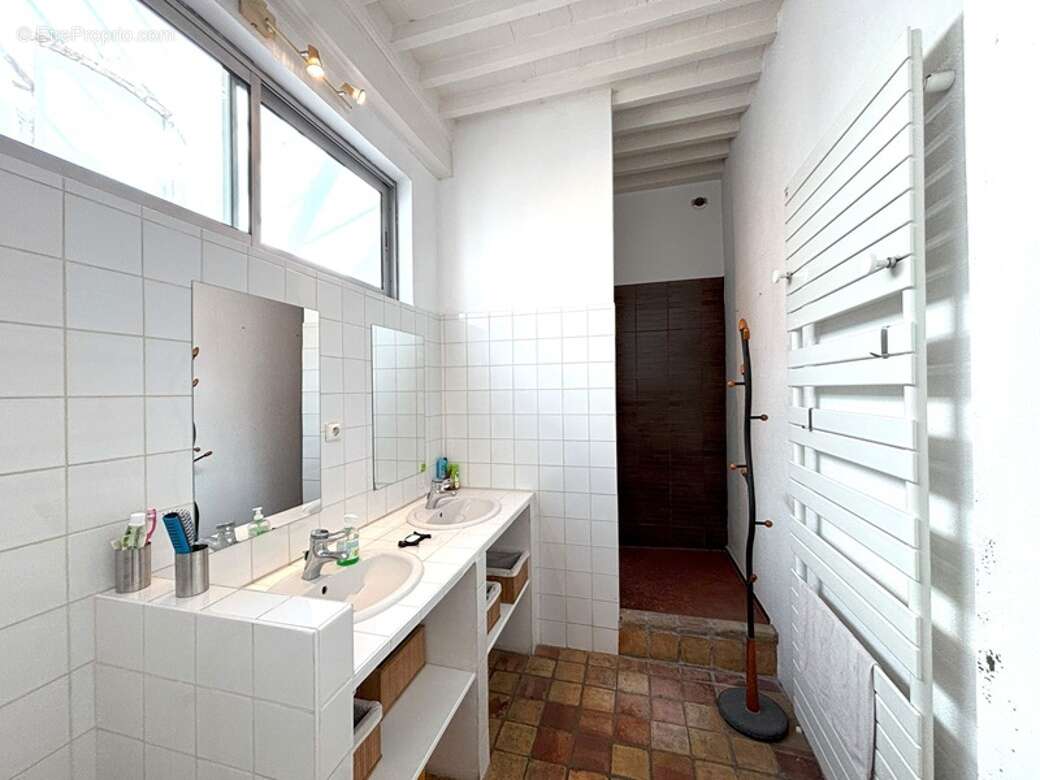 Maison à PONT-SAINT-ESPRIT