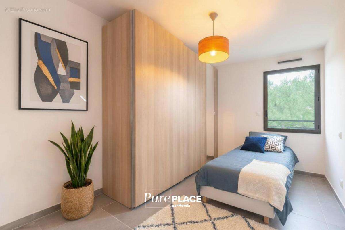Appartement T3 de 70 m² à Aix-en-Provence 13090, Rue Micheline Paliard - photo 11