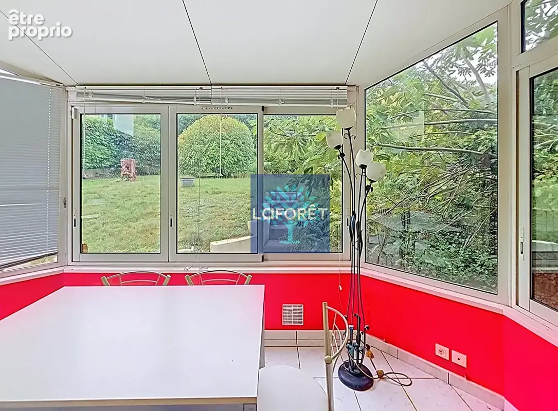 Maison de 95 m² avec véranda et garage - Brignais centre - photo 5