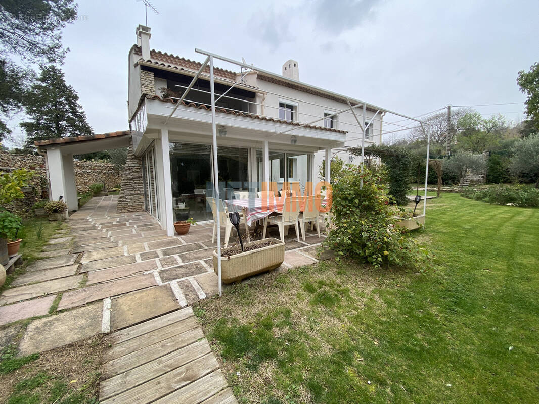 Maison à NIMES
