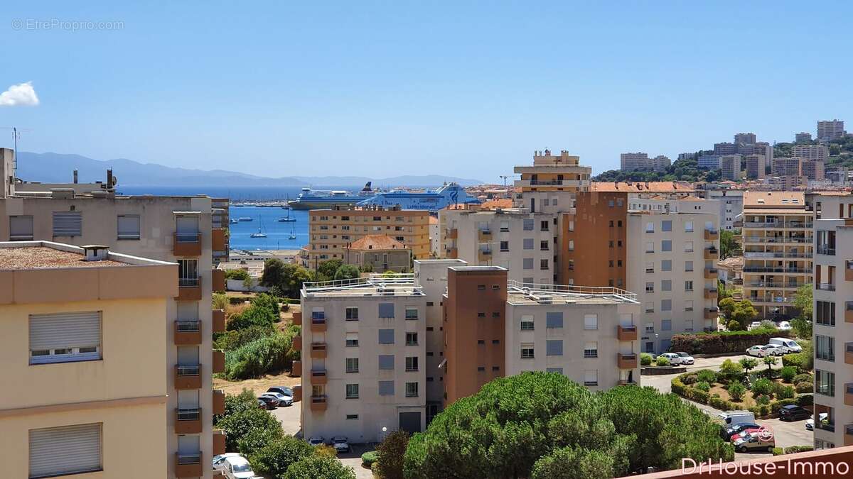 Appartement à AJACCIO