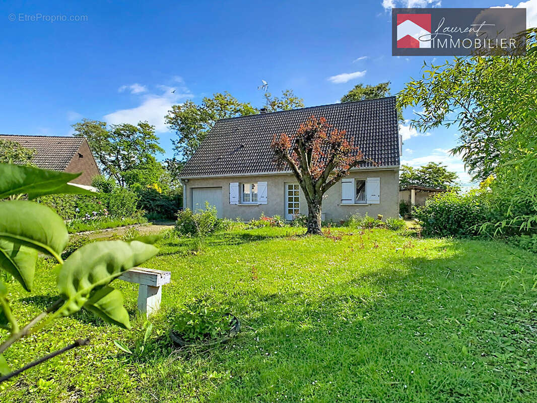Maison à CHATENOY-LE-ROYAL