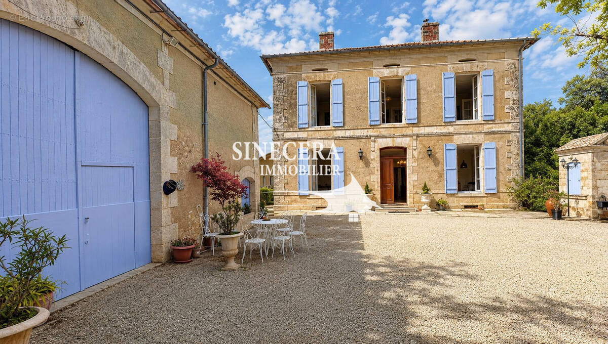 Maison à RIBERAC