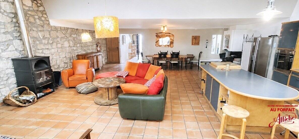 Maison à ROQUEFORT-DES-CORBIERES