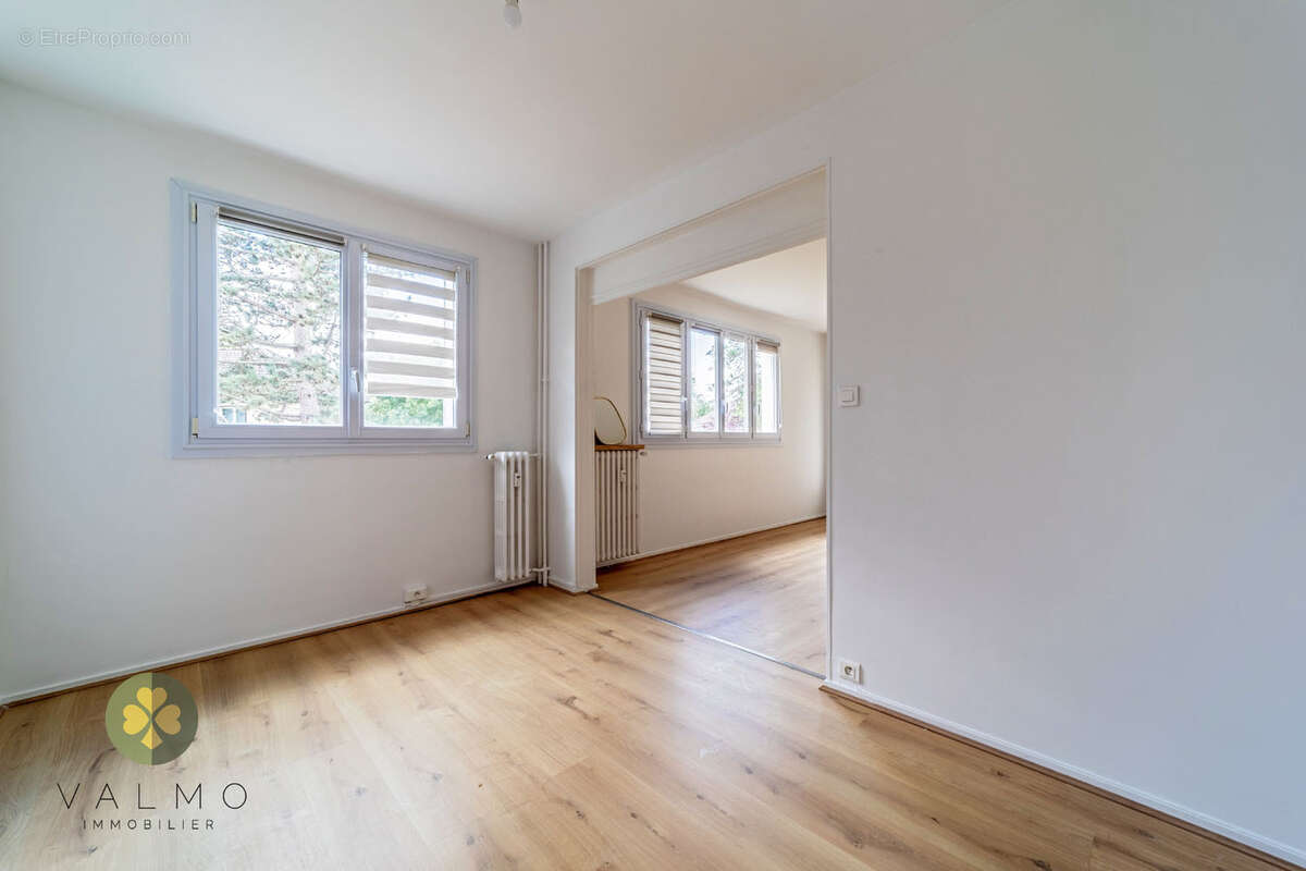 Appartement à MONTFORT-L'AMAURY
