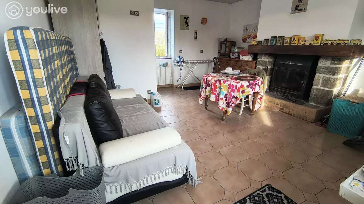 Maison à CHATEAUNEUF