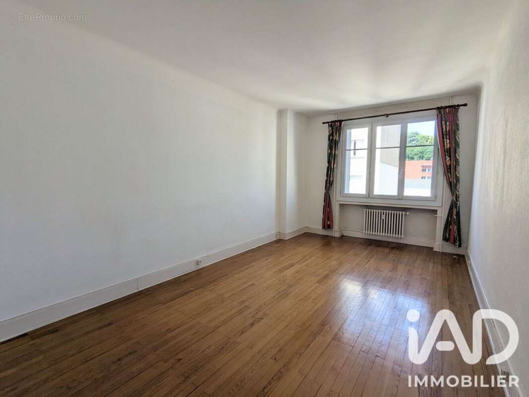 Photo 4 - Appartement à SAINT-ETIENNE