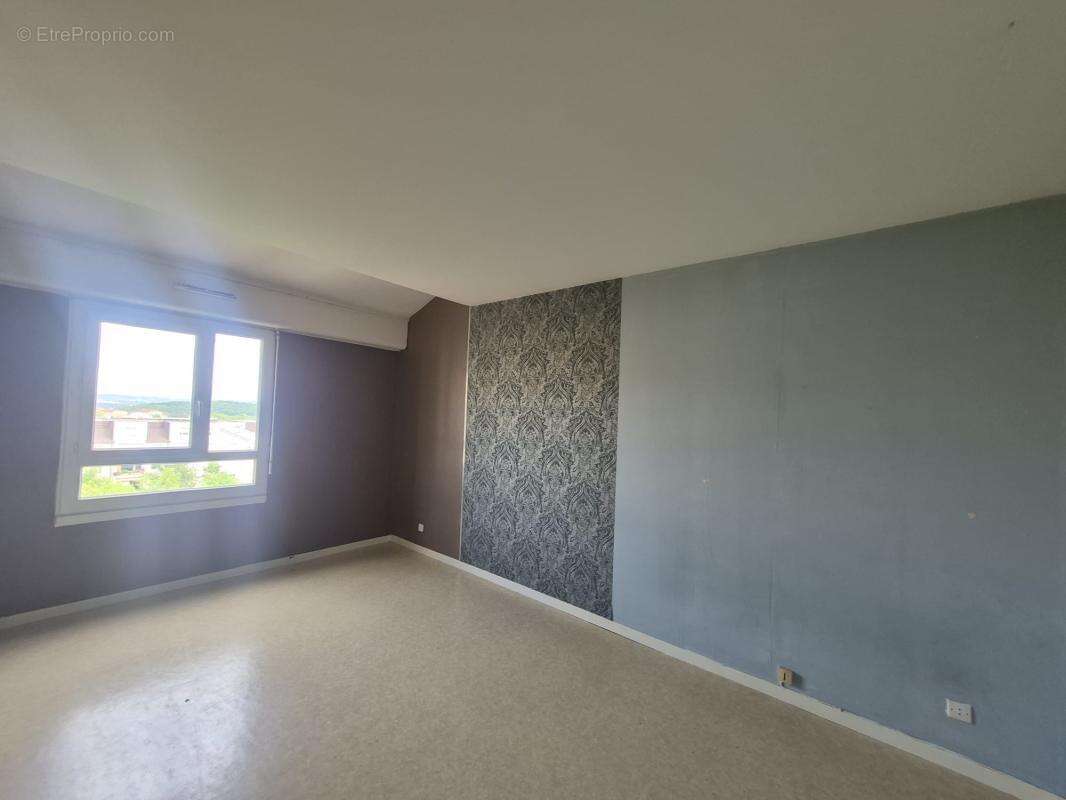 Appartement à VILLEFONTAINE