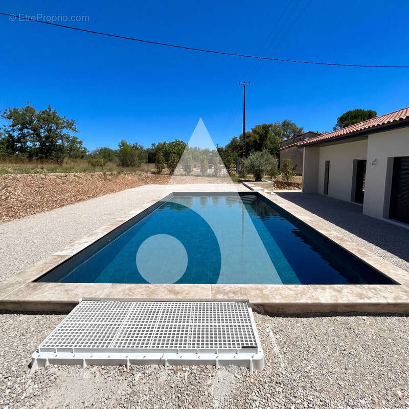 Maison neuve 120 m2 avec piscine - photo 14