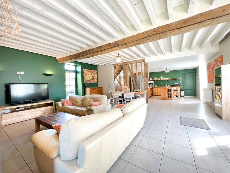 Locaux/Biens immobiliers - photo 8