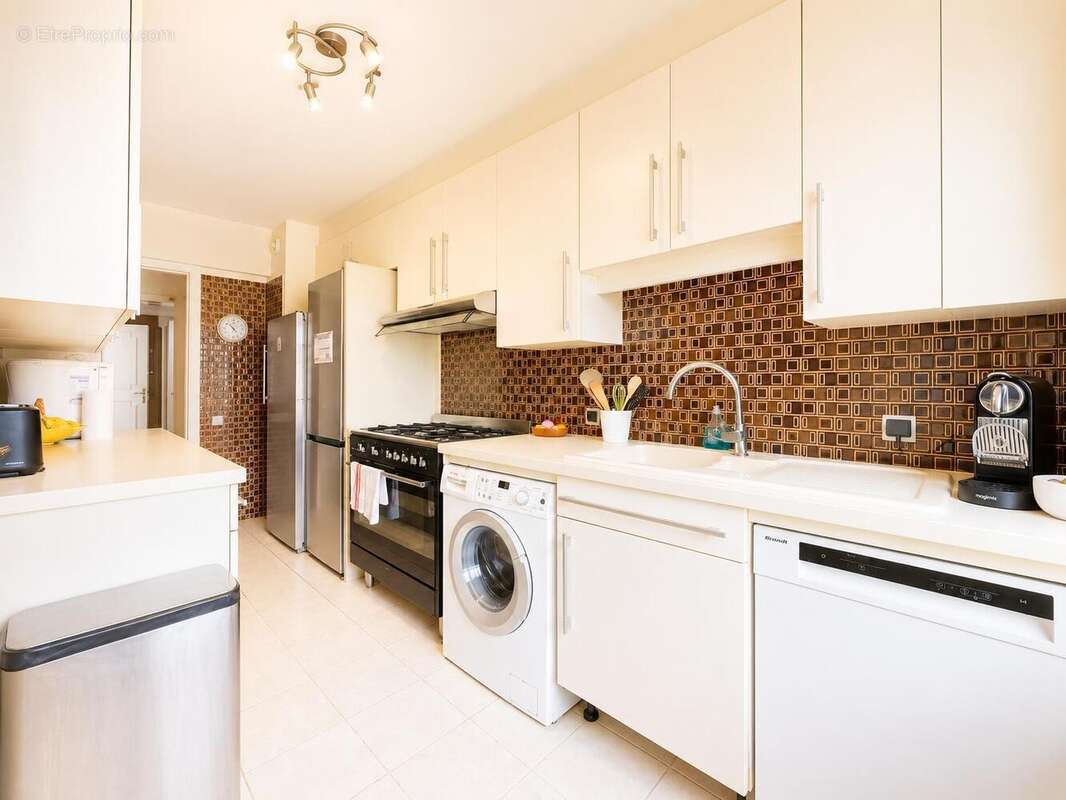   - Appartement à NICE