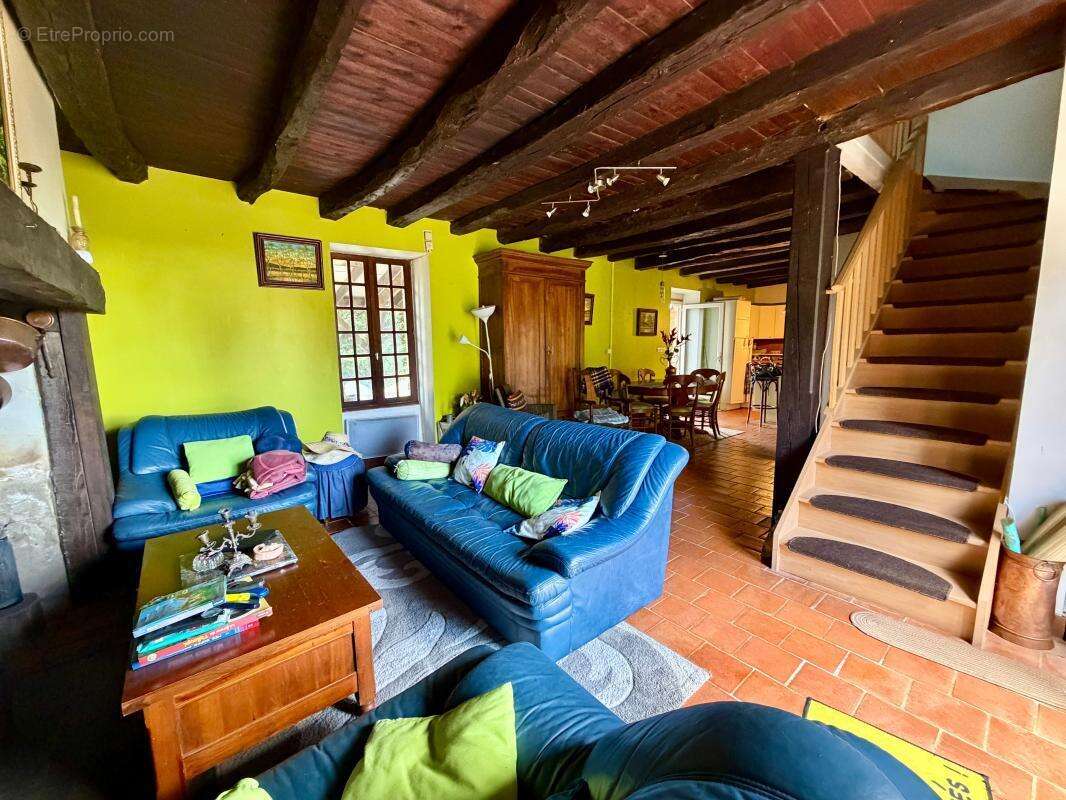 Maison sur 3.5 hectares - photo 8